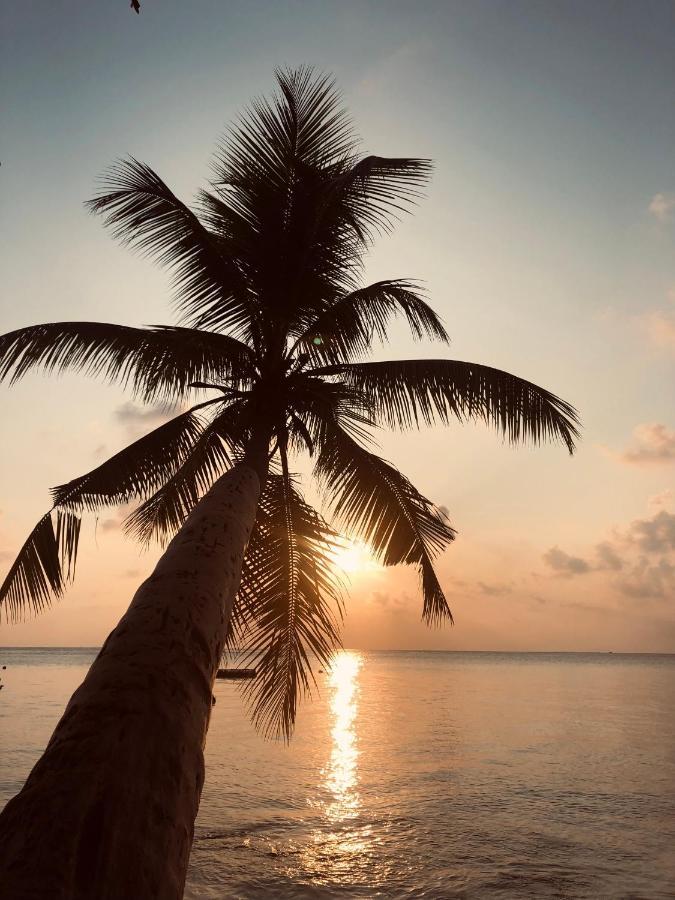 Aqua Sunset Hotel Gulhi Luaran gambar
